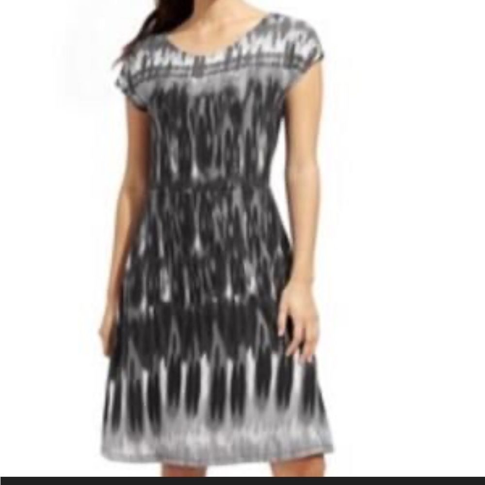 Athleta Ikat Tie Dye Dress Gray Black Size Medium